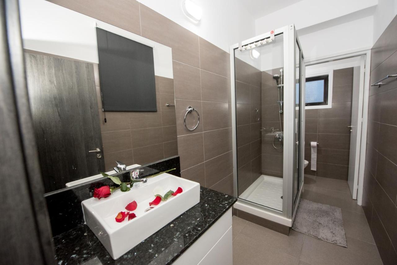 Central Luxury Studios Ayia Napa Esterno foto